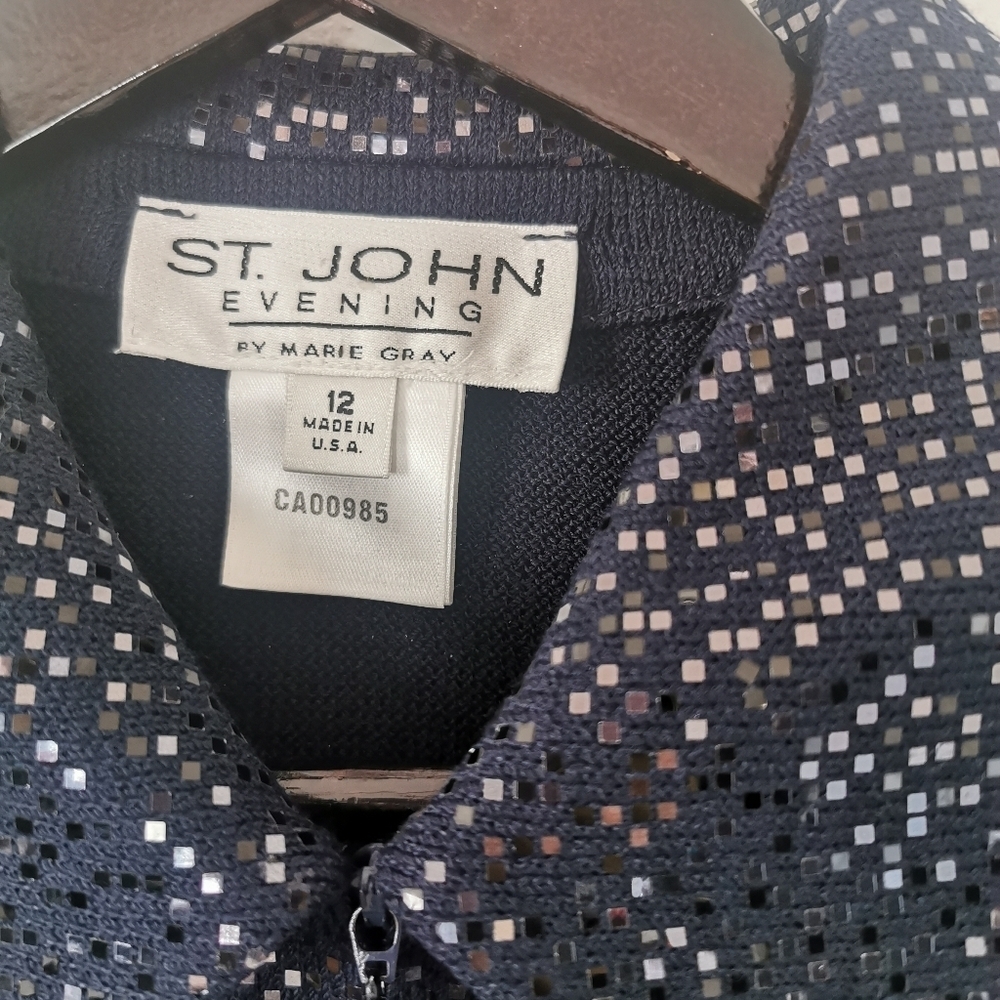 St john 3 PC set navy blue s12 top, blazer and skirt very unique set - Picture 10 of 17